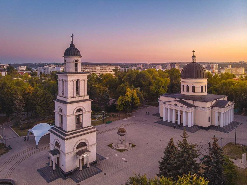 Các Lưu Ý Khi Làm Visa Moldova