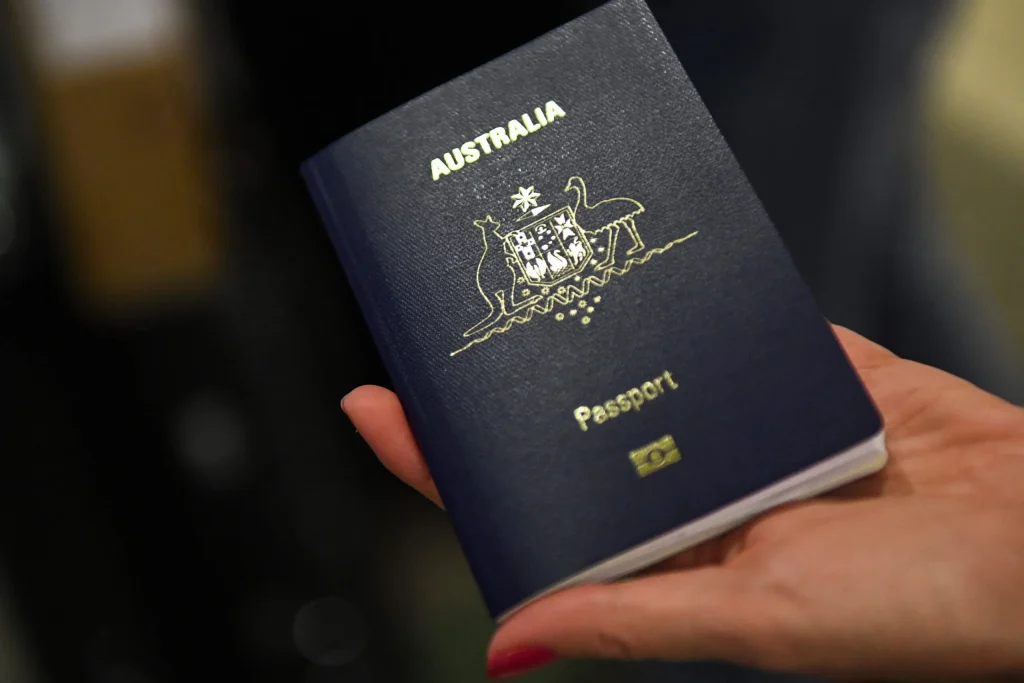 Những lưu ý về phí xin visa Úc