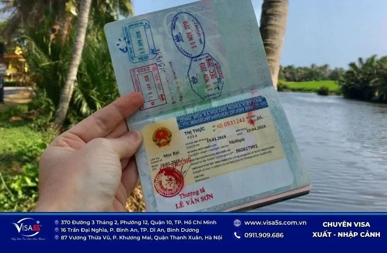 Hướng dẫn xin Visa Việt Nam Cho Người Canada 2026 10 Thủ tục xin visa Việt Nam vào hộ chiếu dán cho người Canada