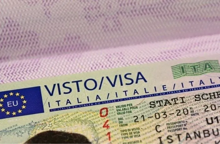 Hồ sơ xin visa Ý gồm các giấy tờ cơ bản